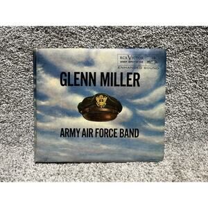Vintage RCA Victor Glenn Miller Army Air Force Band EPOT-6702 - 15 45s Records